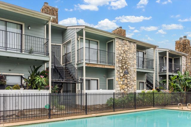 3754 Tanglewilde Street N C3, Houston, TX 77063
