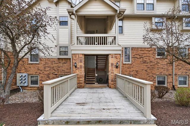 2306 Canyonlands Drive D, Maryland Heights, MO 63043