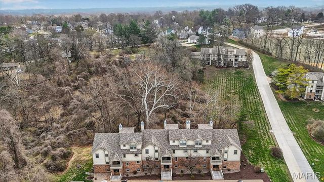 2306 Canyonlands Drive D, Maryland Heights, MO 63043