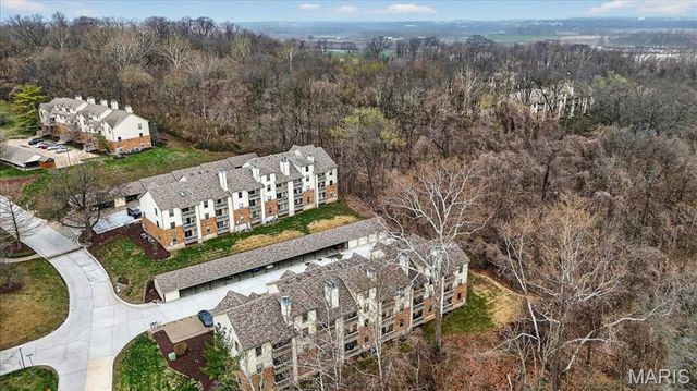 2306 Canyonlands Drive D, Maryland Heights, MO 63043