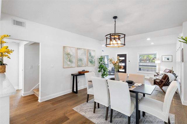 718 34TH AVENUE S, St Petersburg, FL 33705