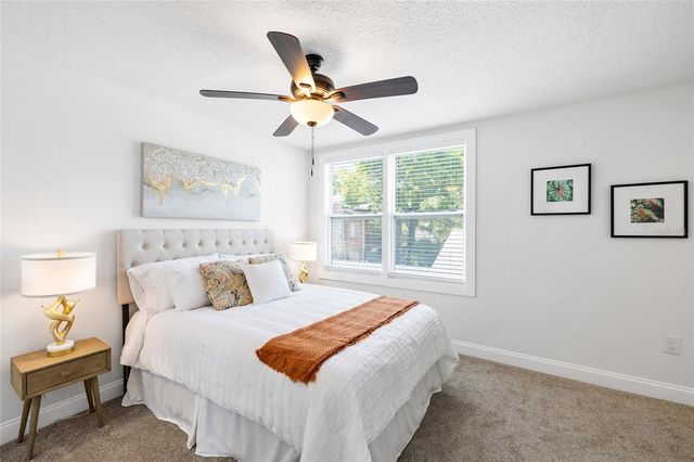 718 34TH AVENUE S, St Petersburg, FL 33705