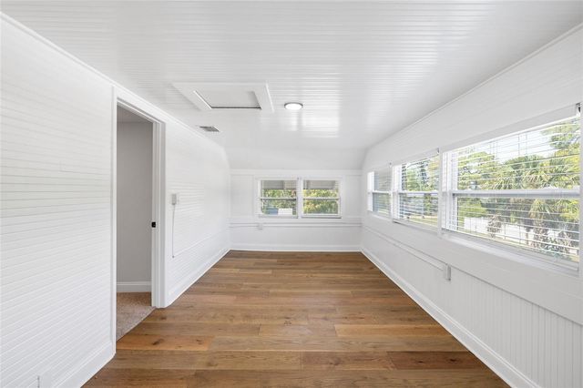 718 34TH AVENUE S, St Petersburg, FL 33705