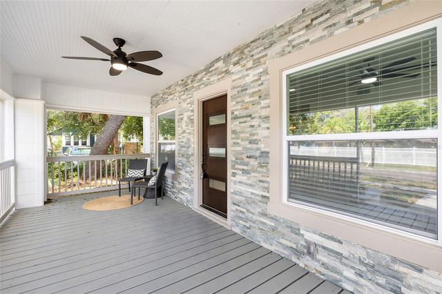 718 34TH AVENUE S, St Petersburg, FL 33705