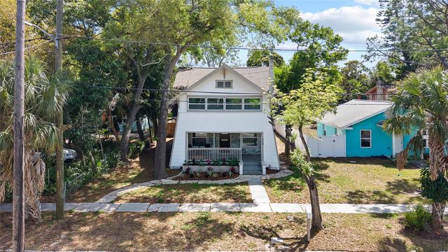 718 34TH AVENUE S, St Petersburg, FL 33705