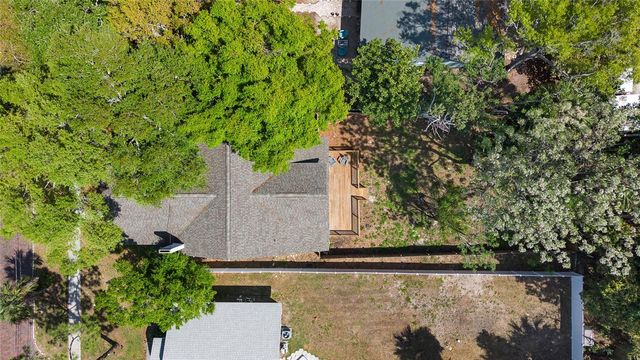 718 34TH AVENUE S, St Petersburg, FL 33705