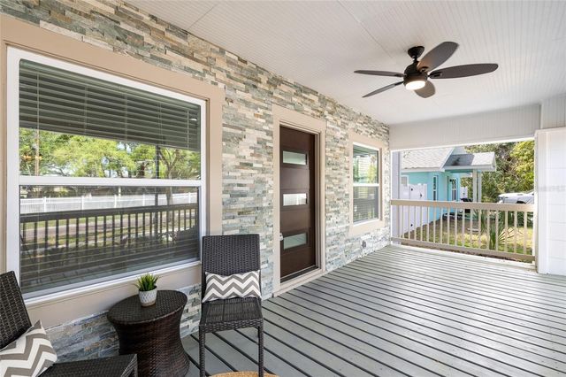 718 34TH AVENUE S, St Petersburg, FL 33705