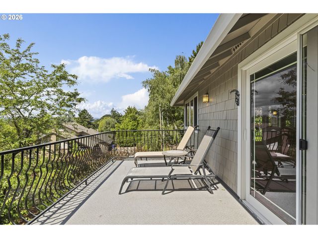 12436 Sw 58TH Ave, Portland, OR 97219