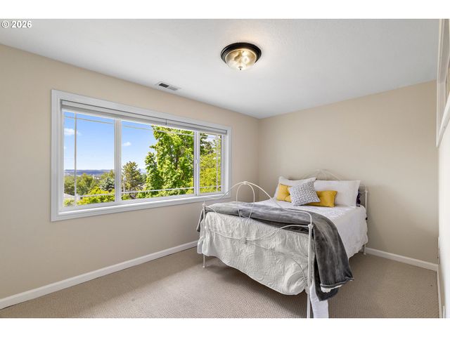12436 Sw 58TH Ave, Portland, OR 97219