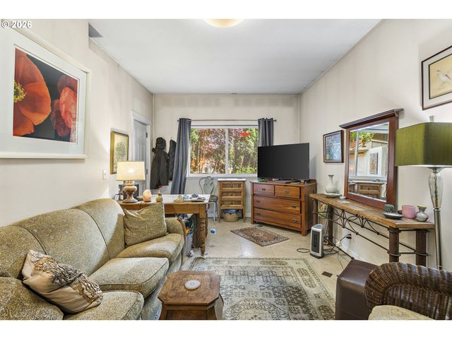 12436 Sw 58TH Ave, Portland, OR 97219