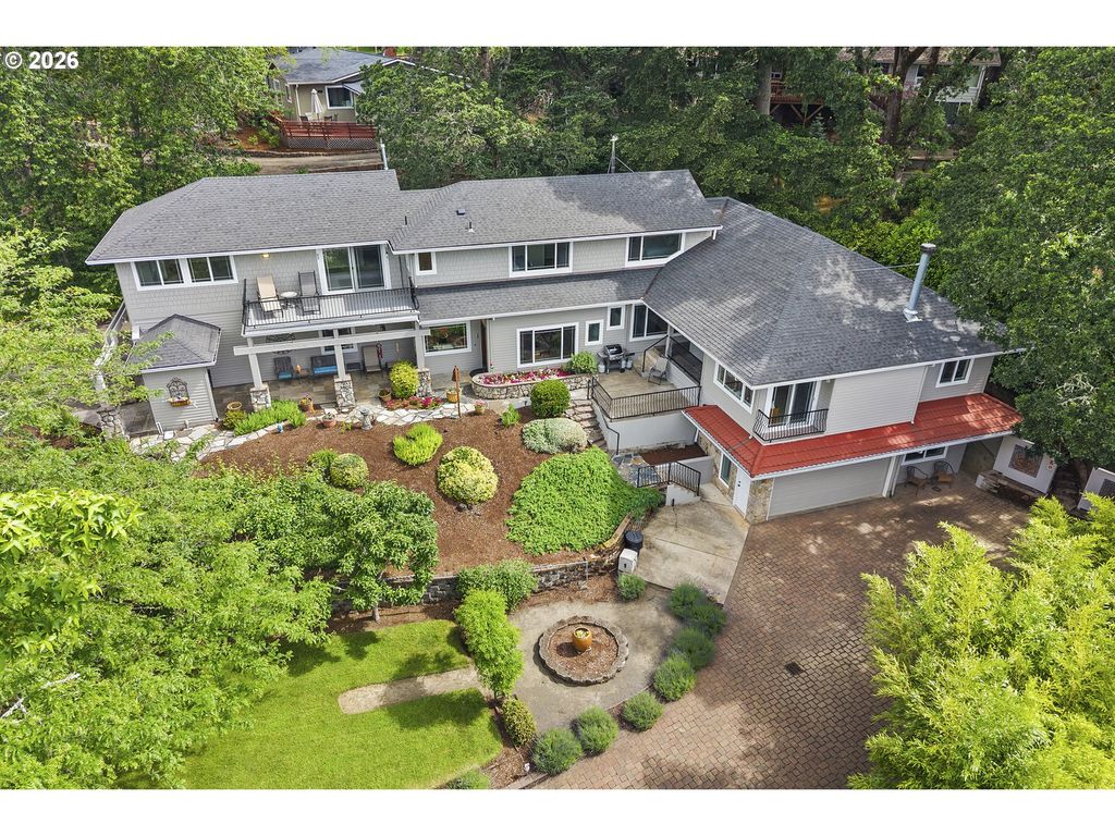 12436 Sw 58TH Ave, Portland, OR 97219