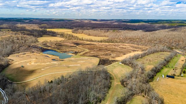 3301 Natural Bridge Rd, Waynesboro, TN 38485