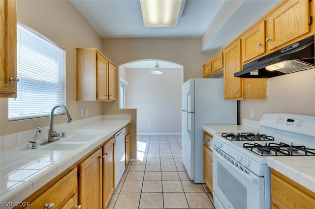 1401 SYCAMORE SPRING Court, Las Vegas, NV 89128