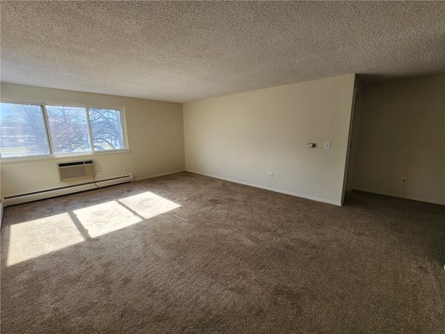 910 Westage At The, Irondequoit, NY 14617