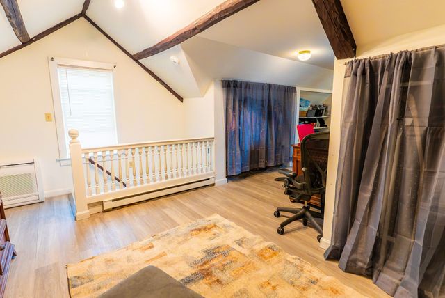2 Washington St 2, Amesbury, MA 01913