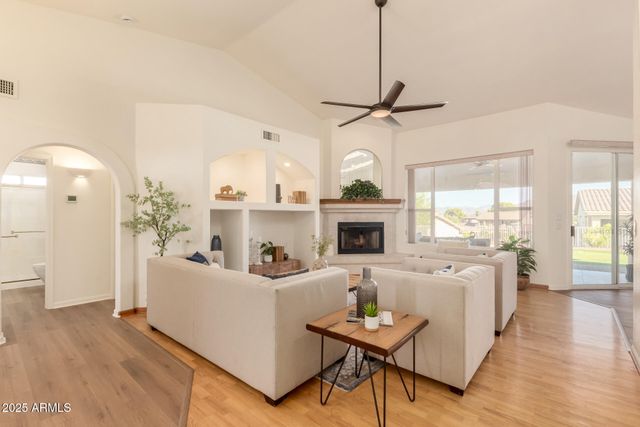 10233 N DEMARET Drive, Fountain Hills, AZ 85268