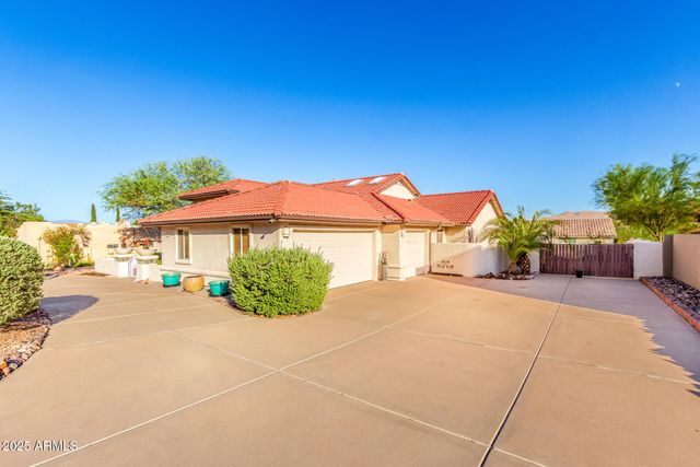 10233 N DEMARET Drive, Fountain Hills, AZ 85268
