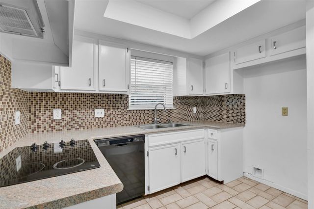 11110 Sagecountry Drive, Houston, TX 77089