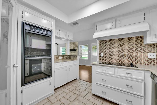 11110 Sagecountry Drive, Houston, TX 77089