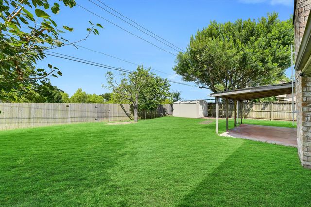11110 Sagecountry Drive, Houston, TX 77089