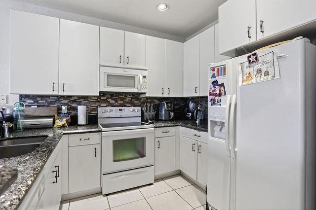 3426 NW 14th Court 3426, Fort Lauderdale, FL 33311