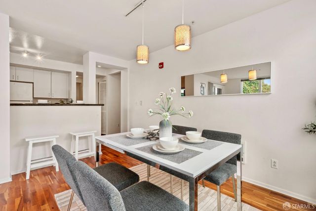 8400 Oceanview Terrace 208, San Francisco, CA 94132