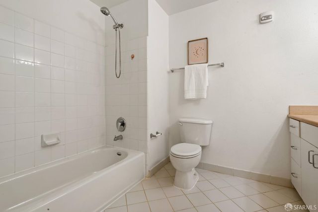 8400 Oceanview Terrace 208, San Francisco, CA 94132