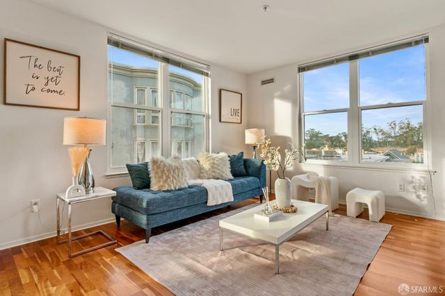 8400 Oceanview Terrace 208, San Francisco, CA 94132