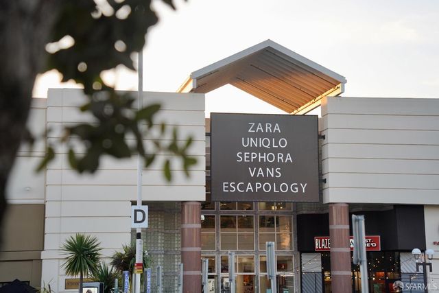 8400 Oceanview Terrace 208, San Francisco, CA 94132