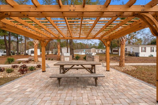 510 Folly Estates Dr., Myrtle Beach, SC 29588