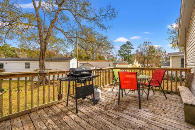 510 Folly Estates Dr., Myrtle Beach, SC 29588