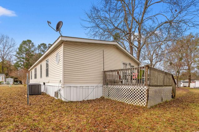 510 Folly Estates Dr., Myrtle Beach, SC 29588