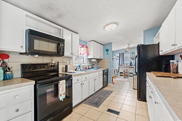 510 Folly Estates Dr., Myrtle Beach, SC 29588