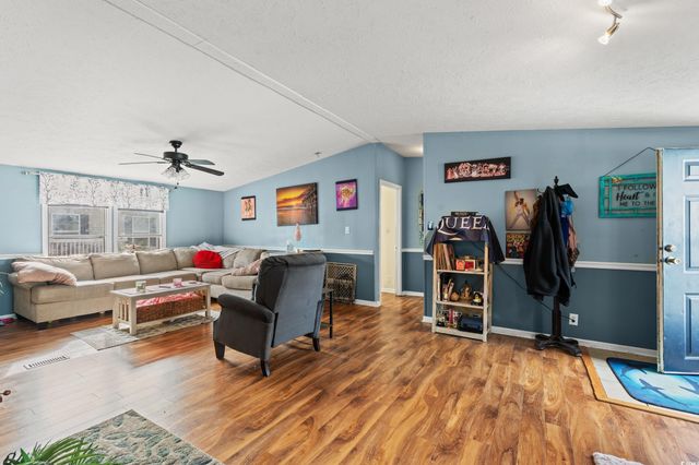 510 Folly Estates Dr., Myrtle Beach, SC 29588