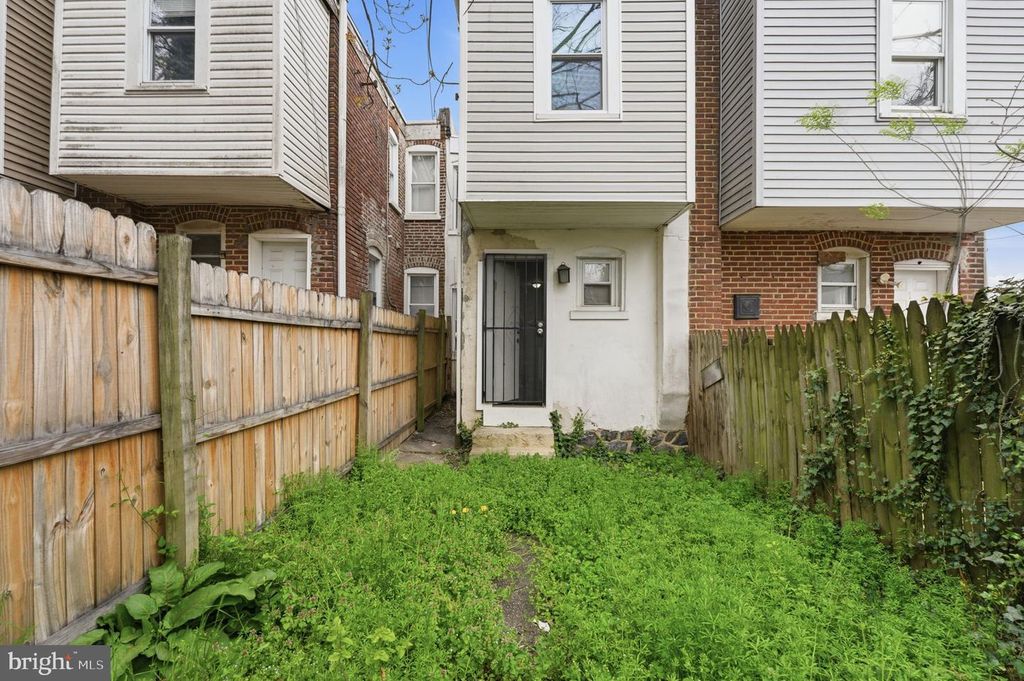 Image 20 of property listing at 2227 LAMOTTE ST, Wilmington, DE 19802
