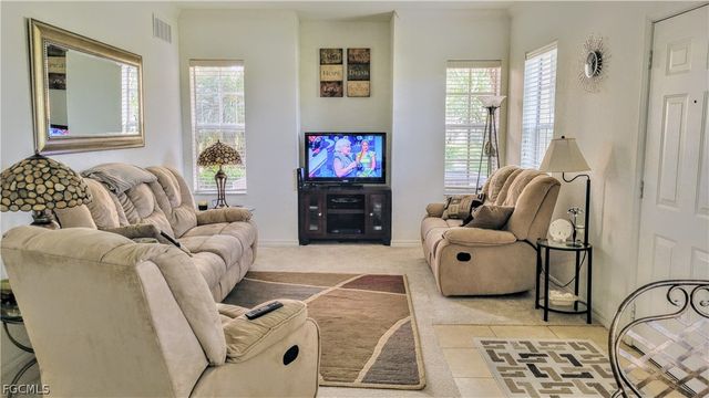 1800 Concordia Lake CIR 2303, Cape Coral, FL 33909