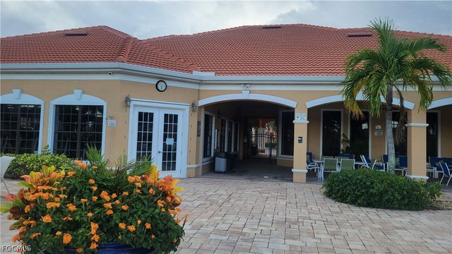 1800 Concordia Lake CIR 2303, Cape Coral, FL 33909