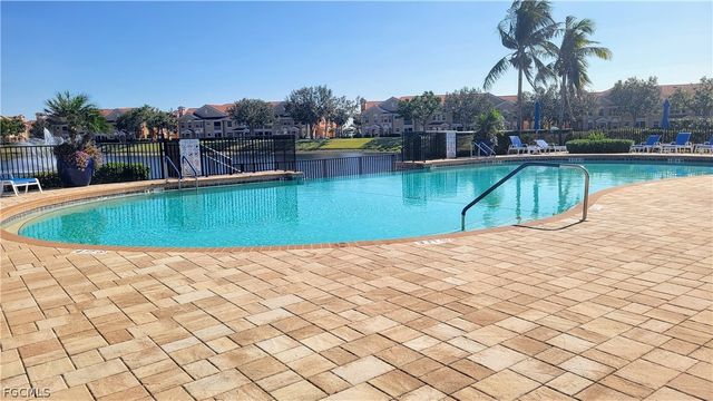 1800 Concordia Lake CIR 2303, Cape Coral, FL 33909