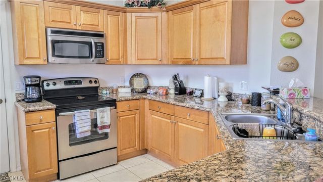 1800 Concordia Lake CIR 2303, Cape Coral, FL 33909