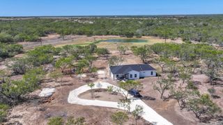 441 Pr Riley, Charlotte, TX 78011