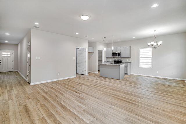 2515 Birdell Court, Fort Worth, TX 76105