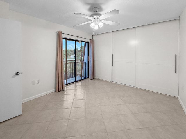 306 3rd Lane, Palm Beach Gardens, FL 33418