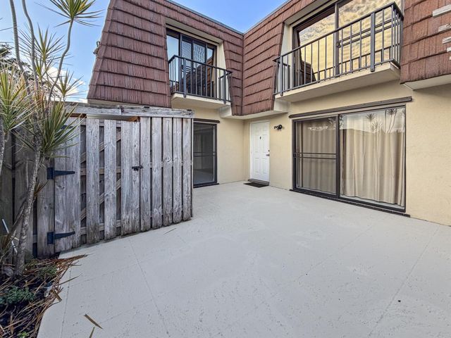 306 3rd Lane, Palm Beach Gardens, FL 33418