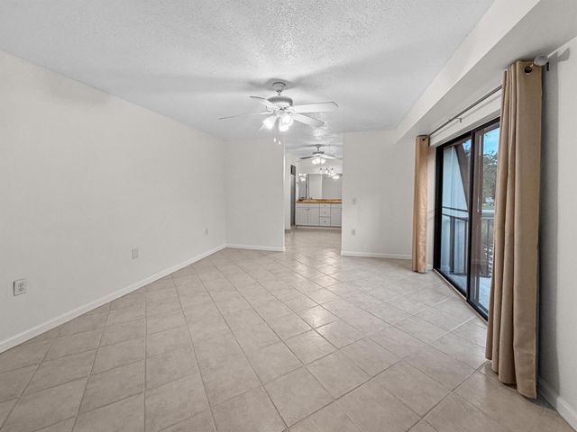 306 3rd Lane, Palm Beach Gardens, FL 33418