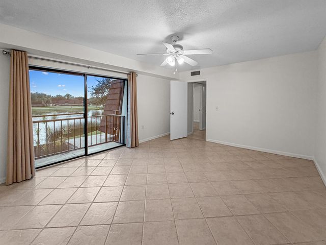 306 3rd Lane, Palm Beach Gardens, FL 33418