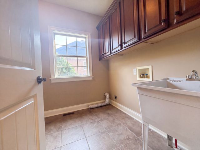 103 Turning Leaf Way, Hendersonville, TN 37075