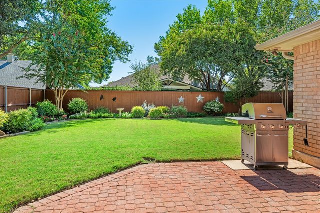 706 Giltin Court, Arlington, TX 76006