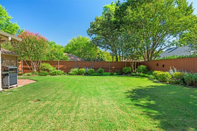 706 Giltin Court, Arlington, TX 76006