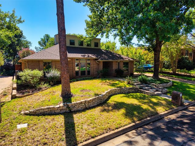 706 Giltin Court, Arlington, TX 76006