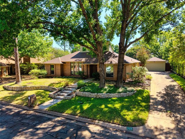 706 Giltin Court, Arlington, TX 76006